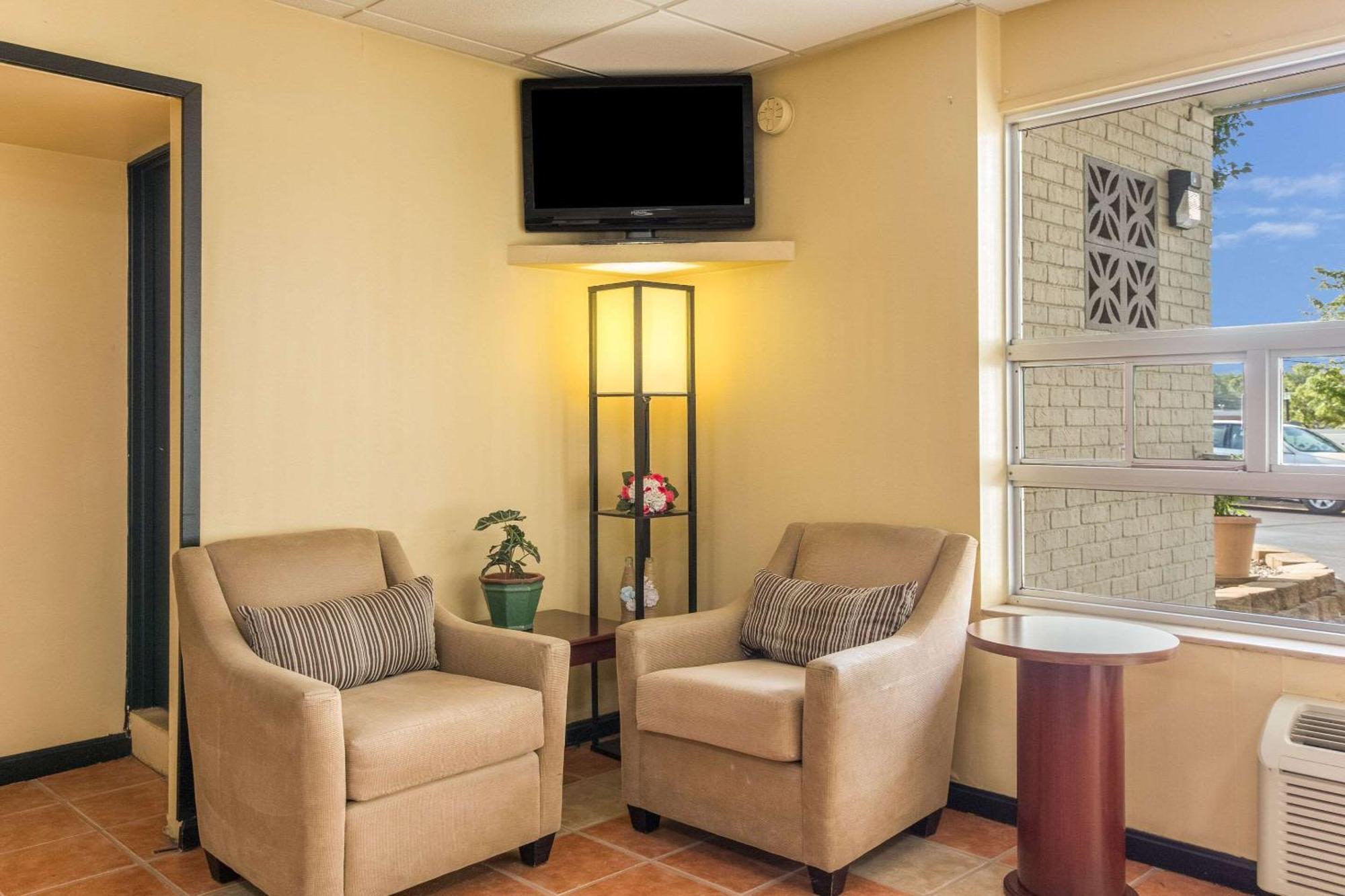 Econo Lodge Fort Knox Radcliff Exteriér fotografie